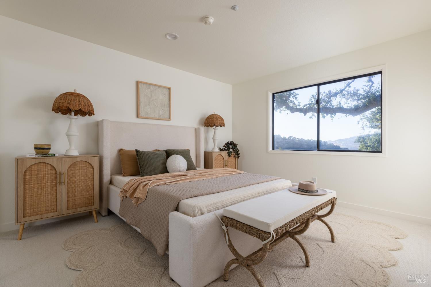 32 Oak View Court