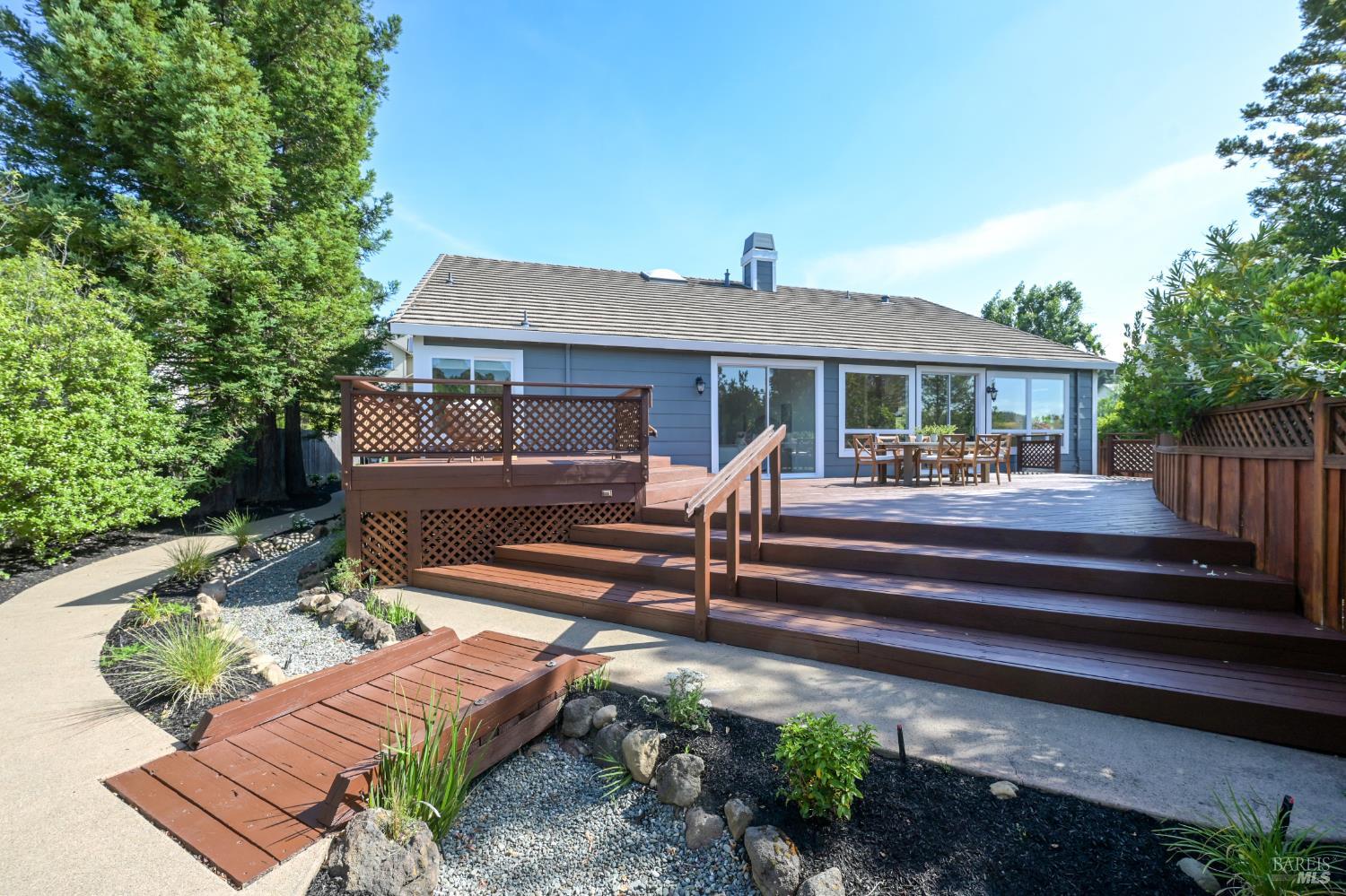 110 Samrose Drive