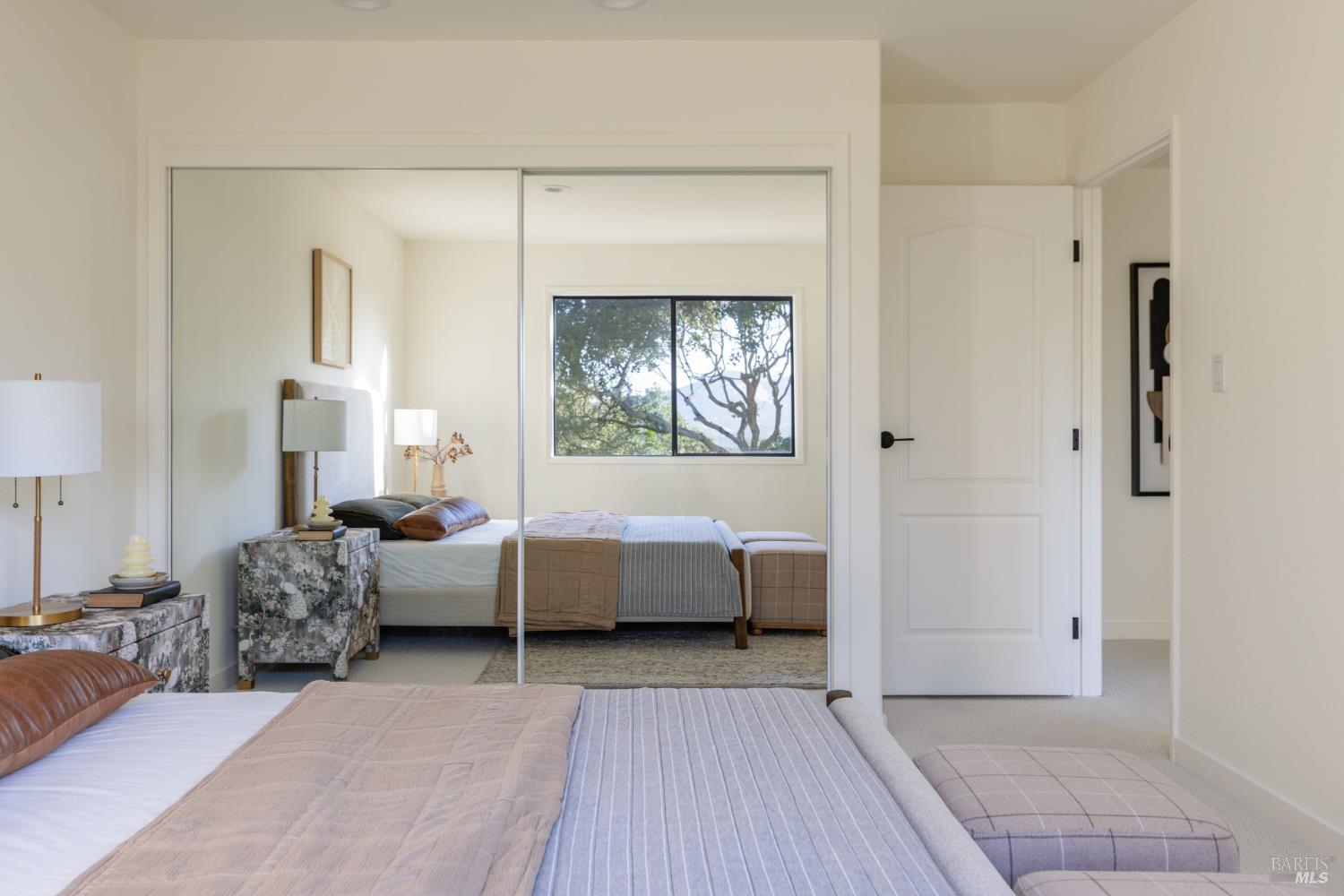 32 Oak View Court
