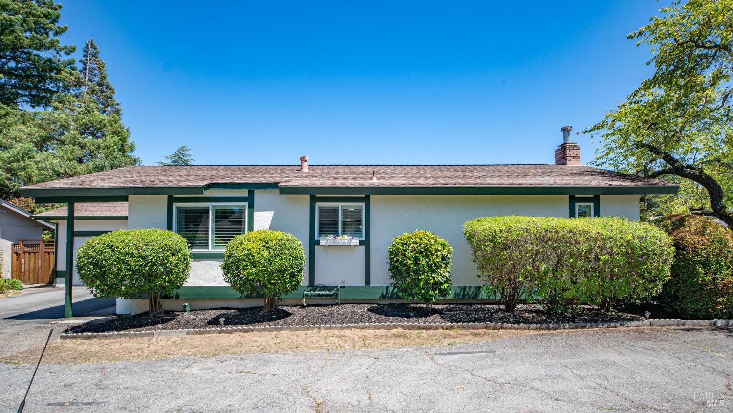 4 Mendocino Lane
