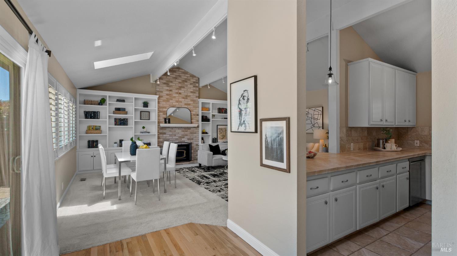 4 Mendocino Lane