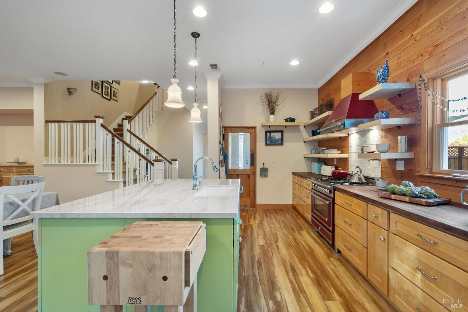 MLS #326048765 image #5