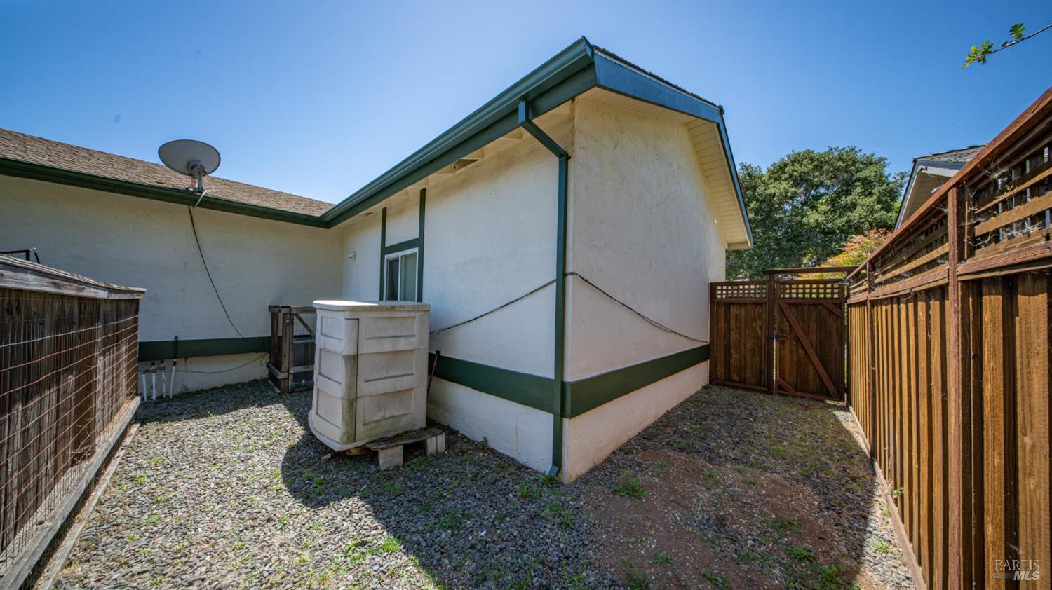 4 Mendocino Lane
