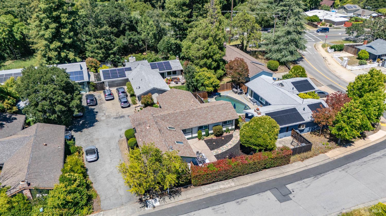 4 Mendocino Lane