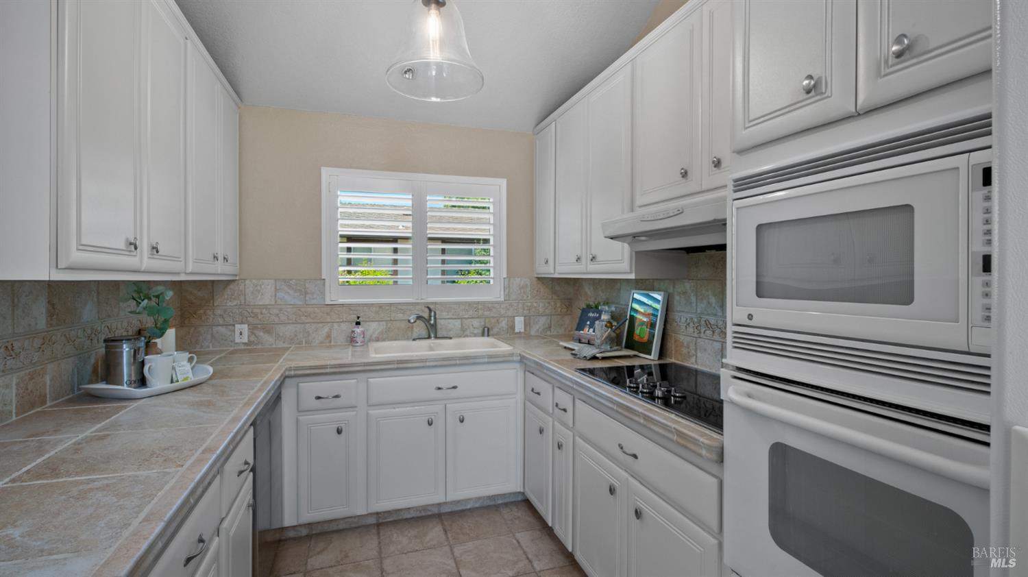4 Mendocino Lane