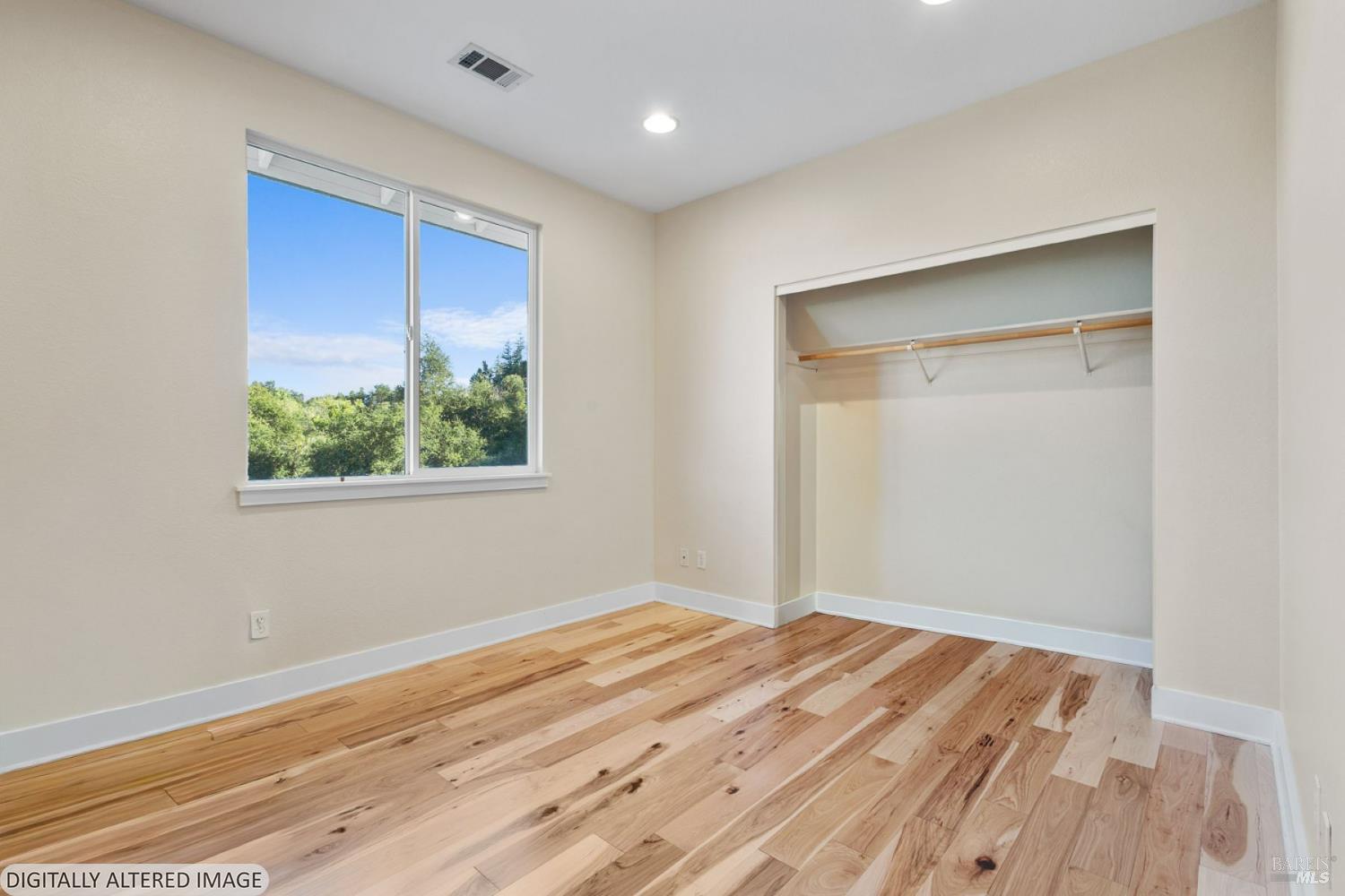 MLS #326048765 image #17