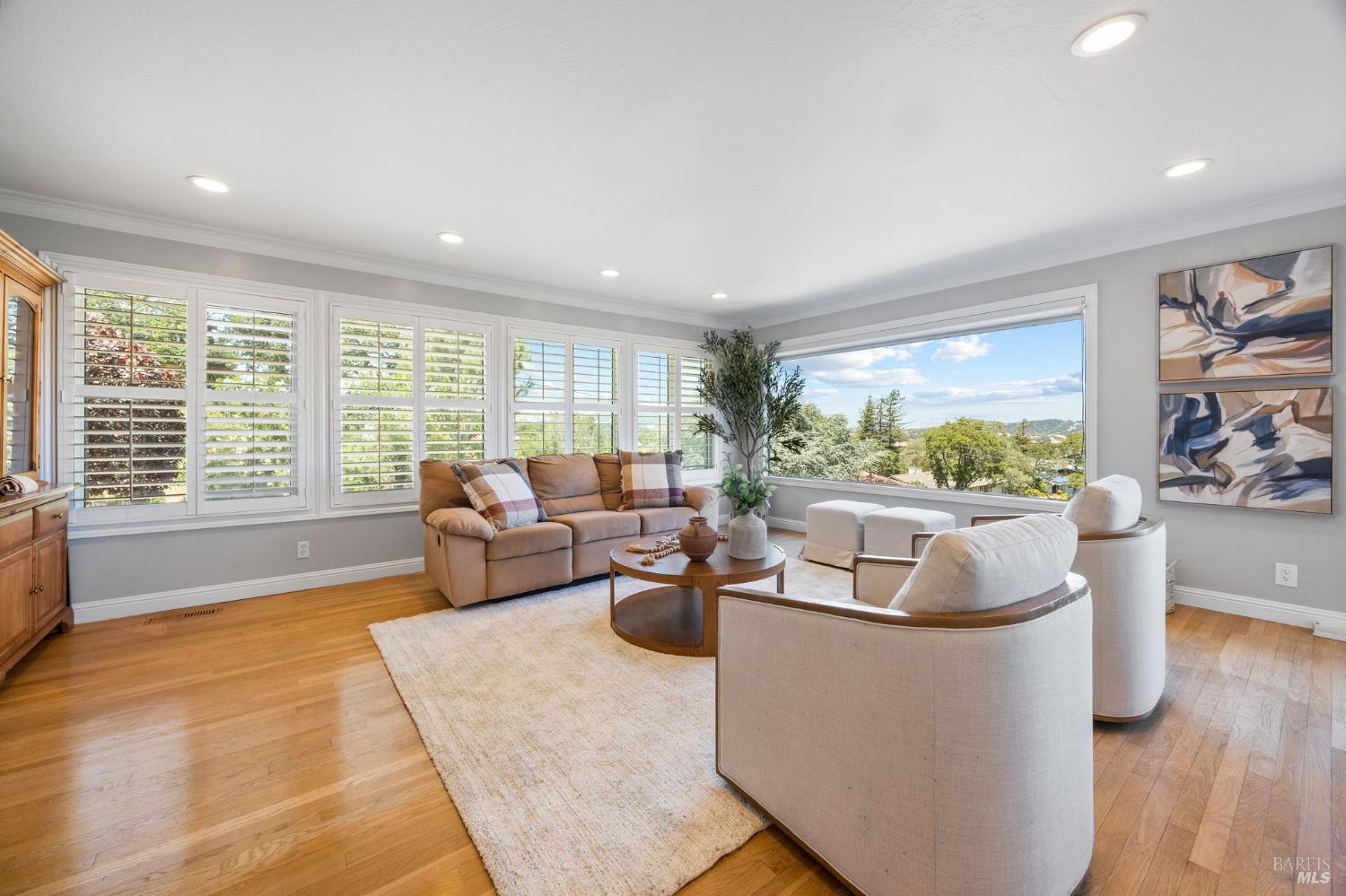 37 Truman Drive