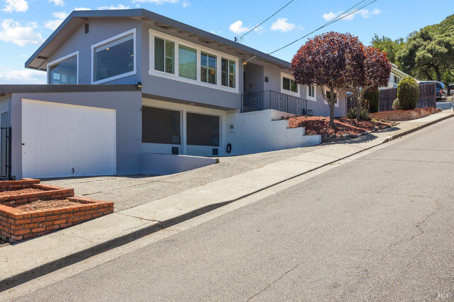 37 Truman Drive