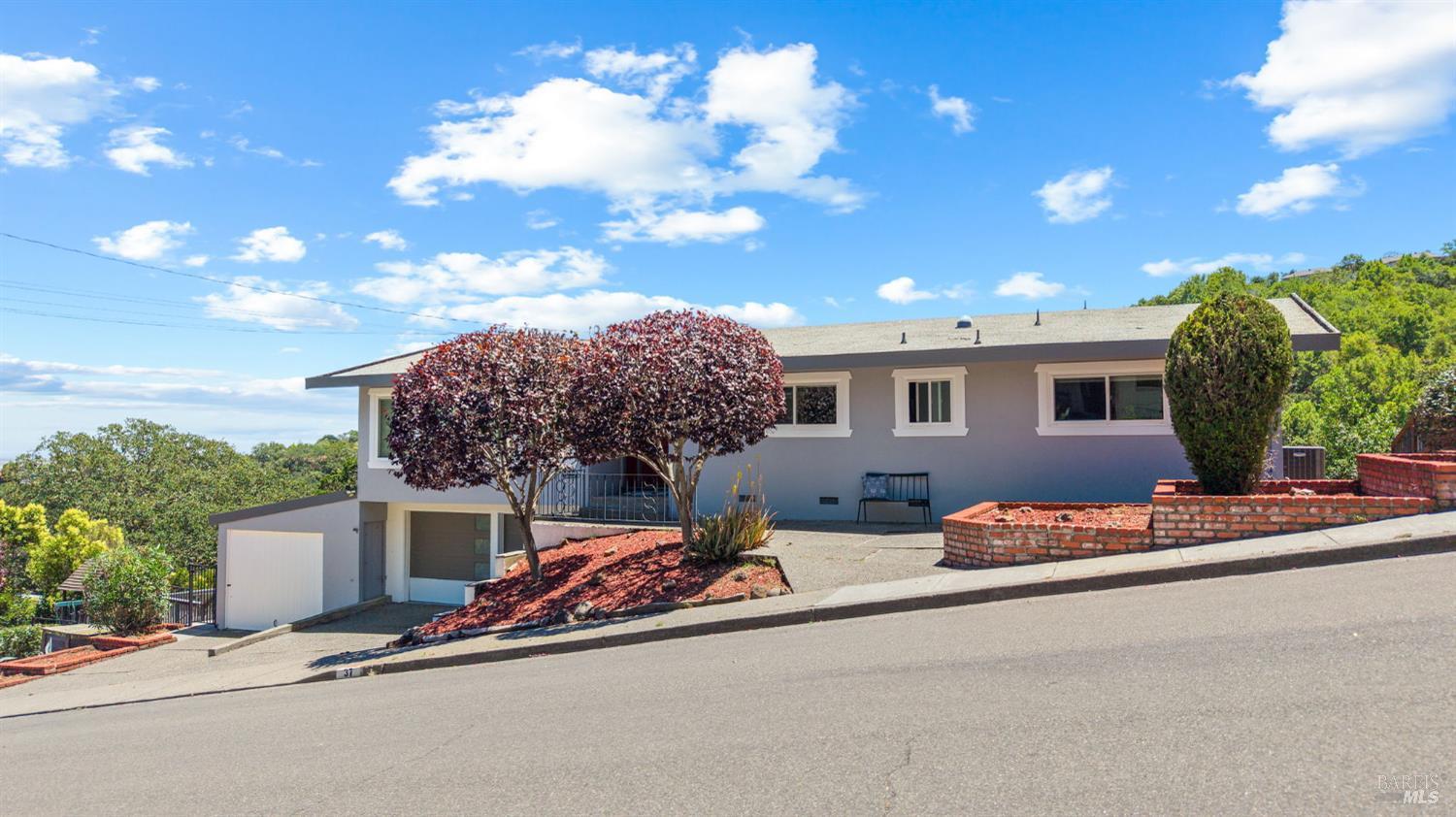 37 Truman Drive