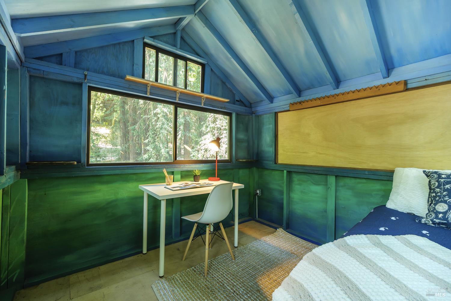 139 Scenic Road