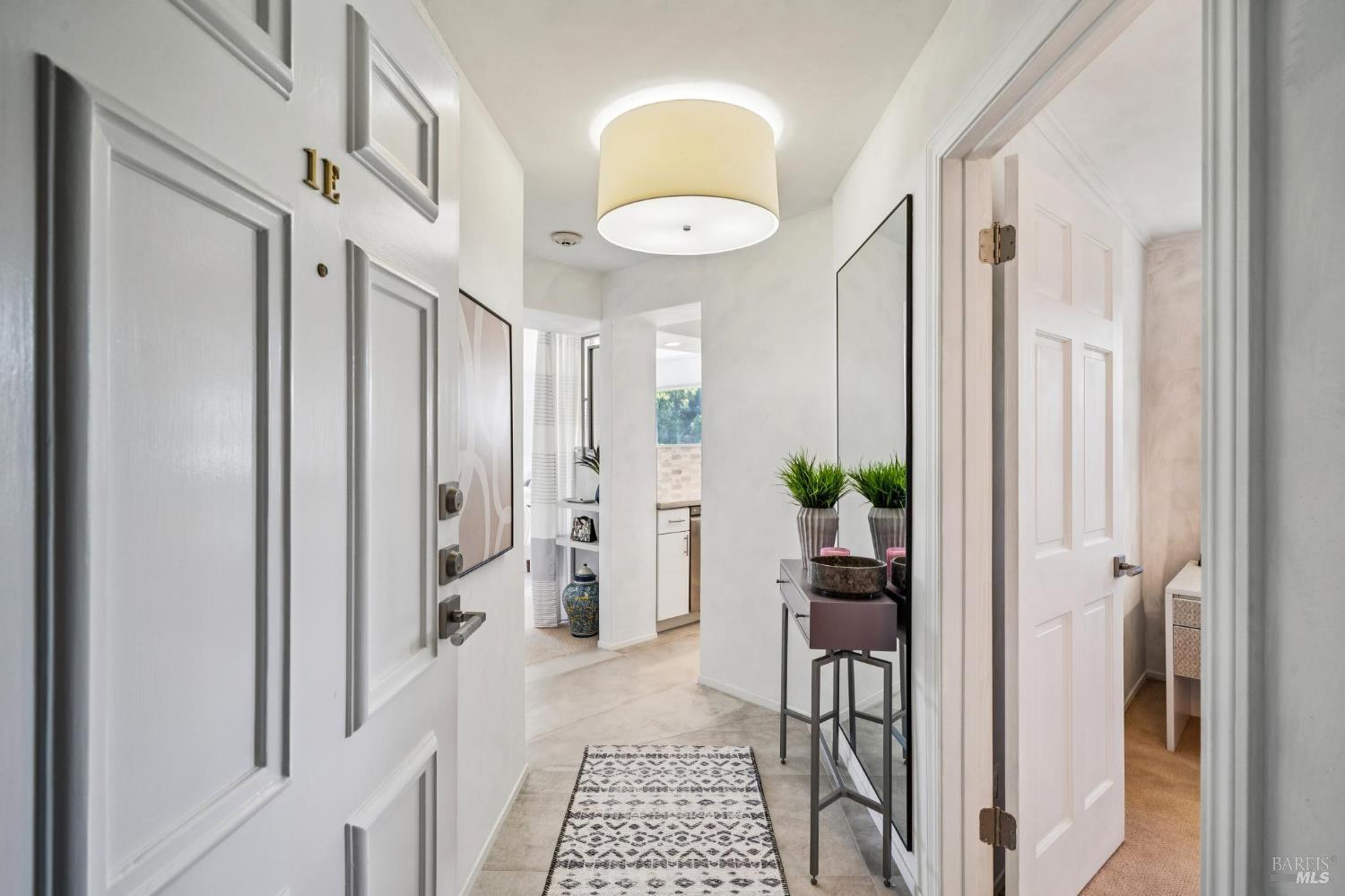 110 Seminary Drive Unit: #1E