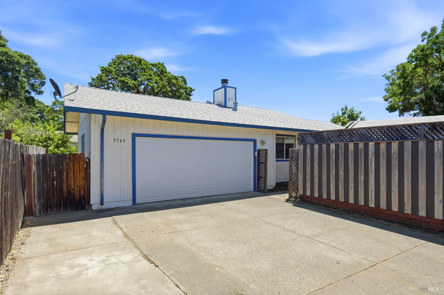 9549 Orion Drive photo 2