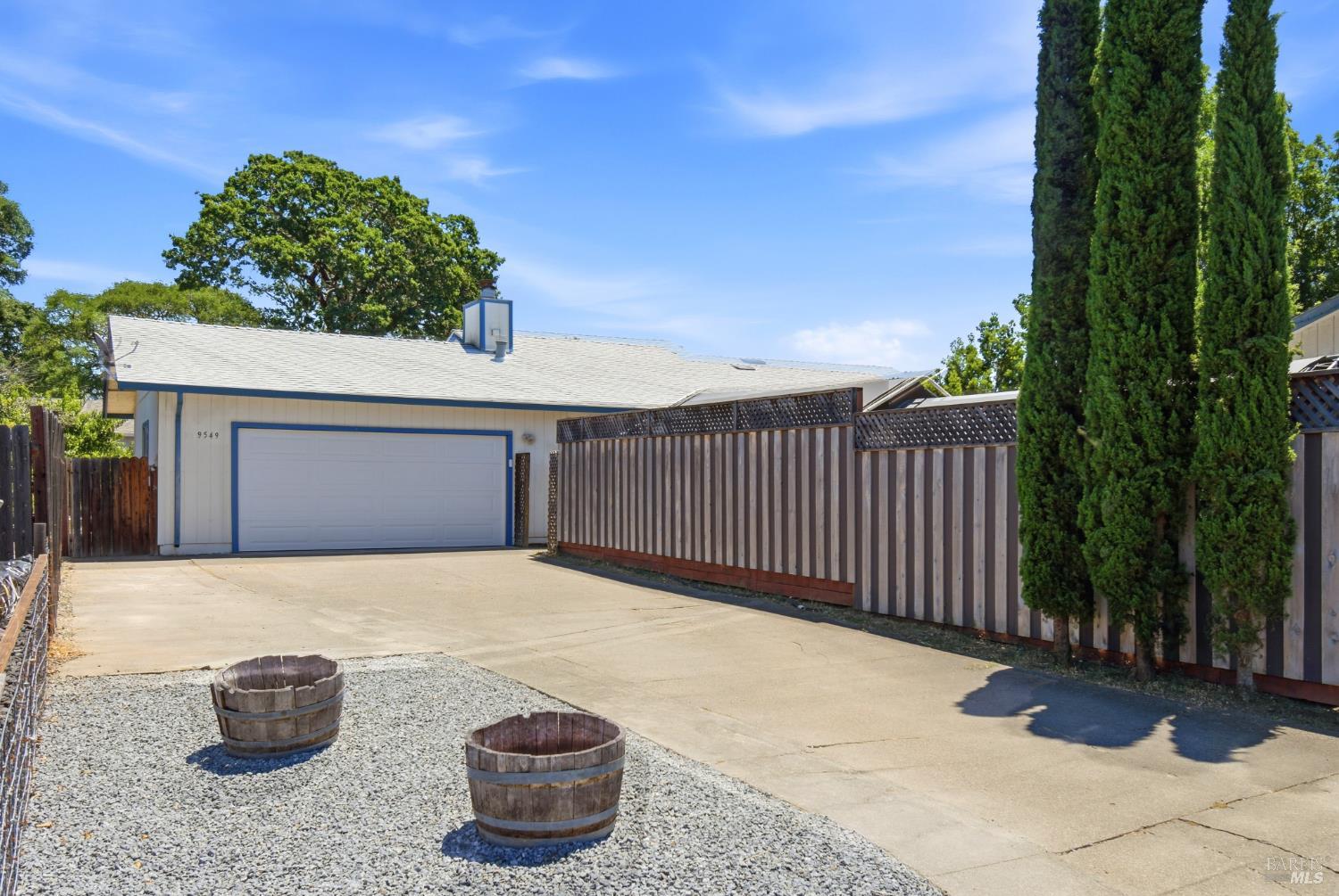 9549 Orion Drive photo 3