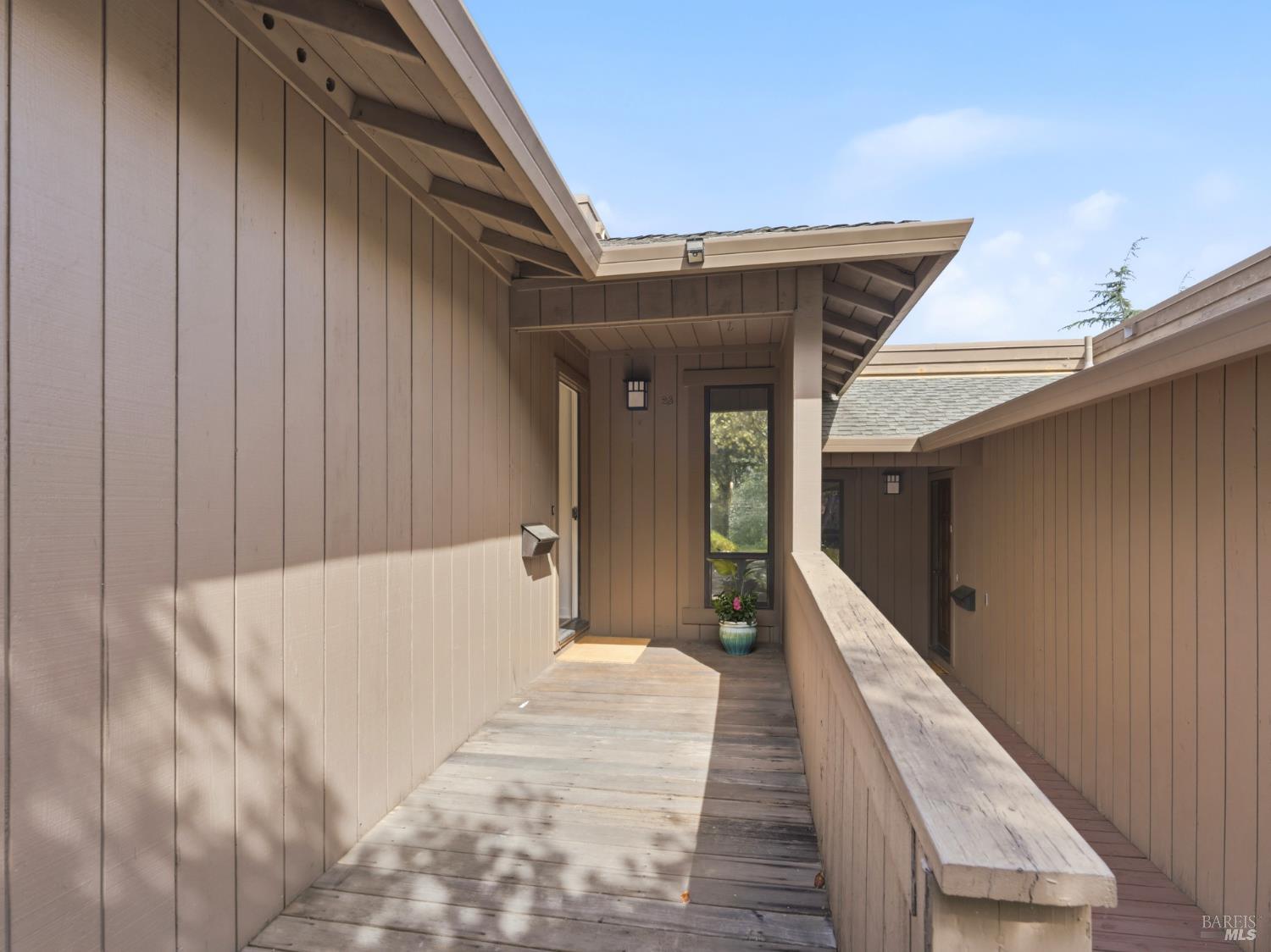 23 Oakcrest Drive