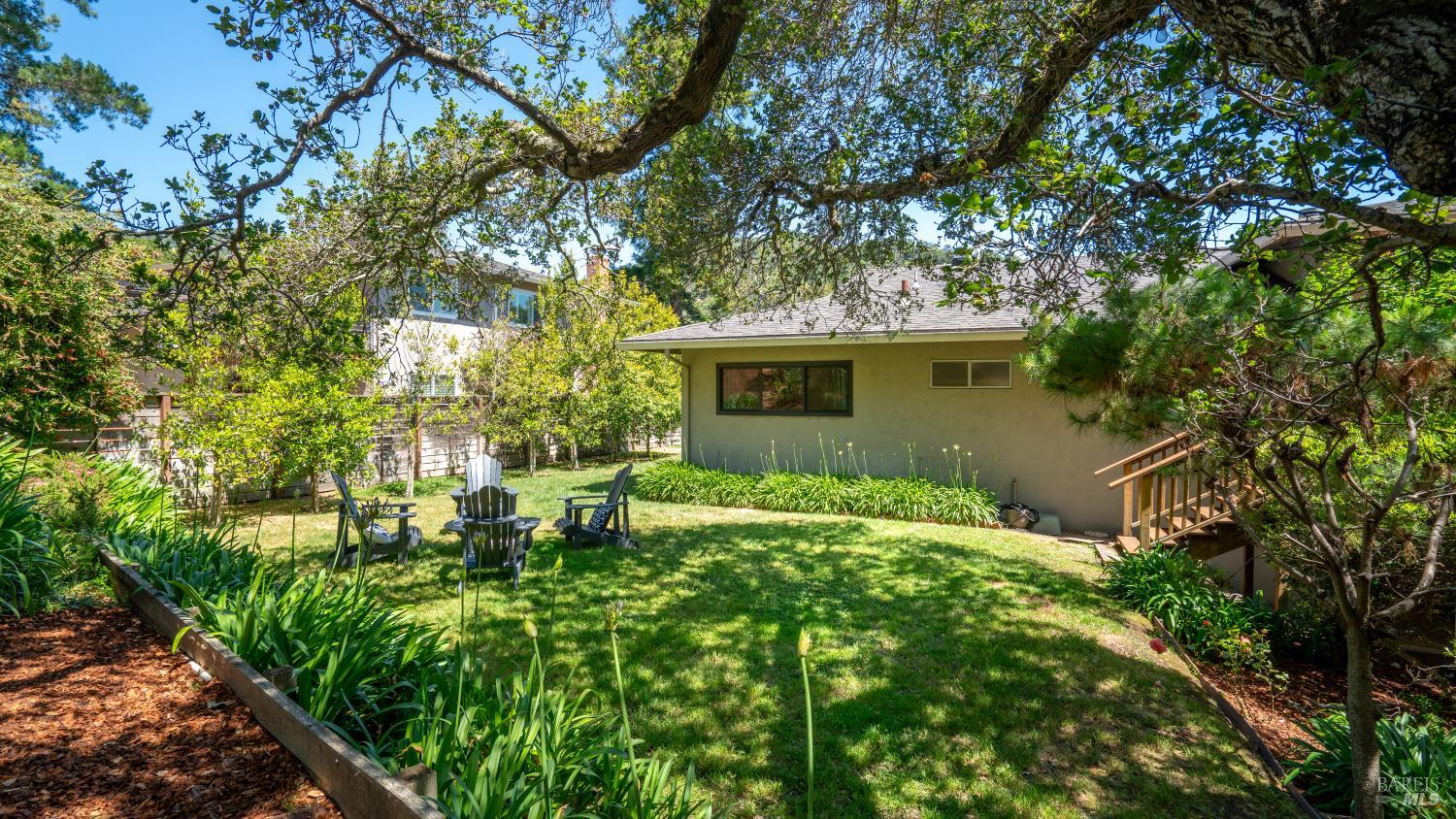 107 Rollingwood Drive