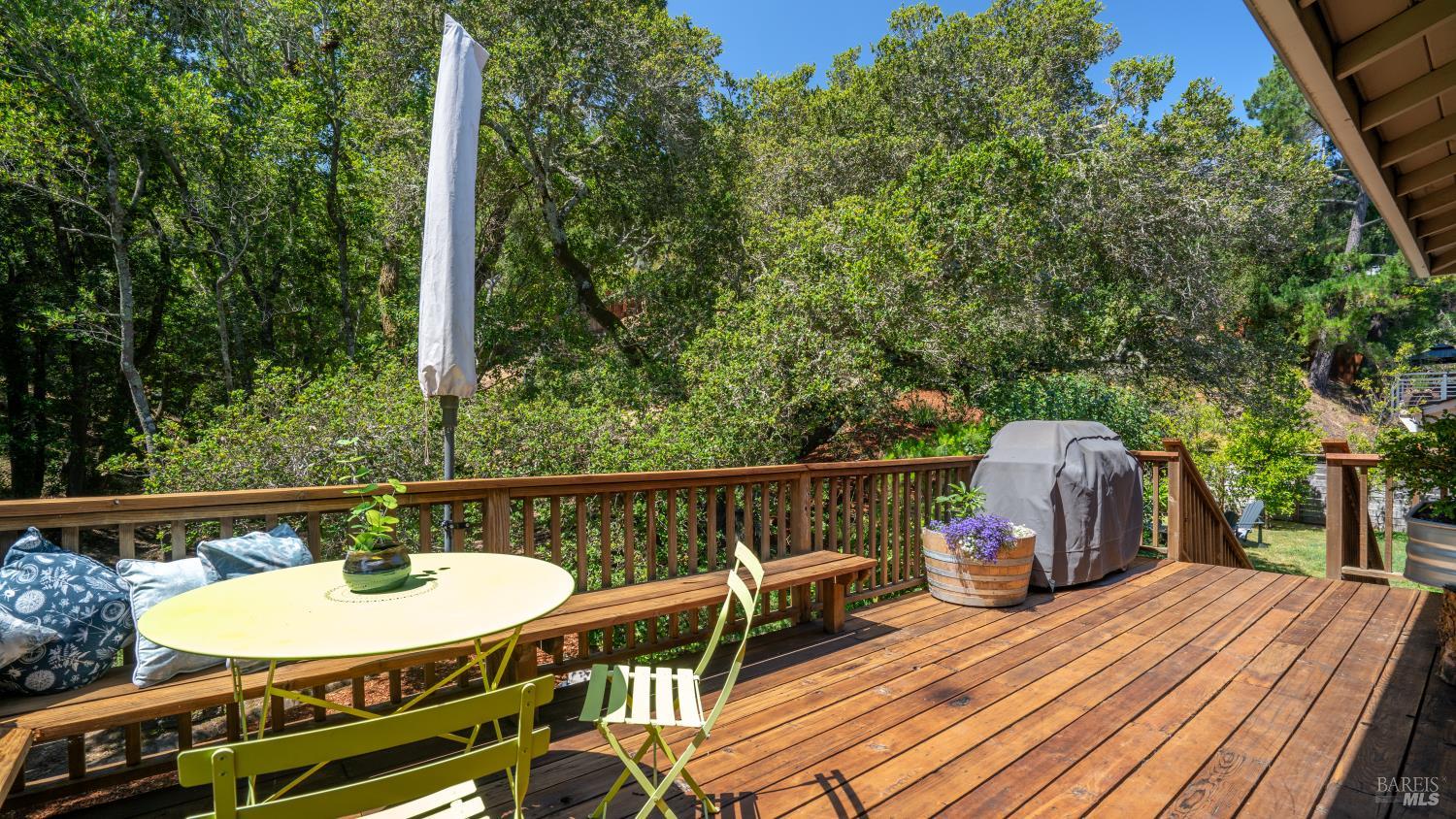 107 Rollingwood Drive