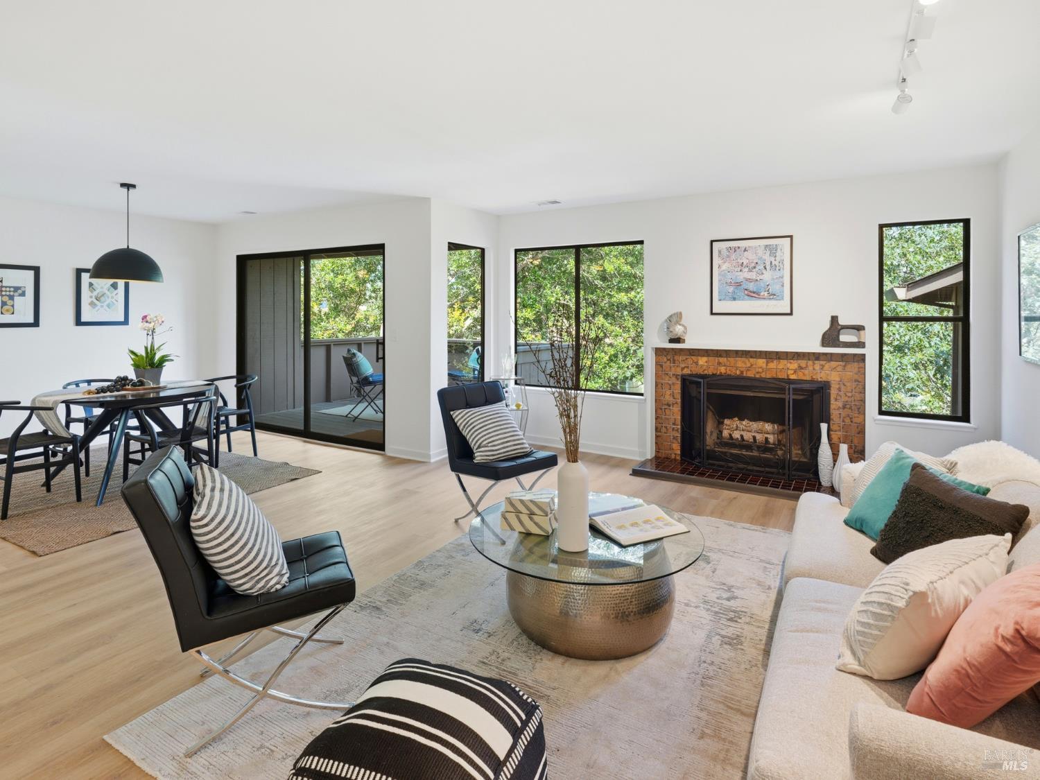 23 Oakcrest Drive