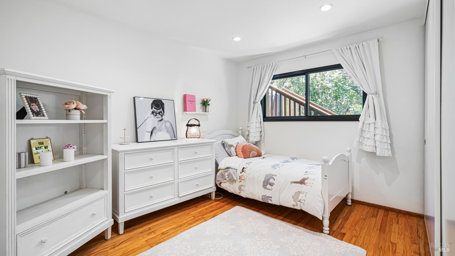 107 Rollingwood Drive