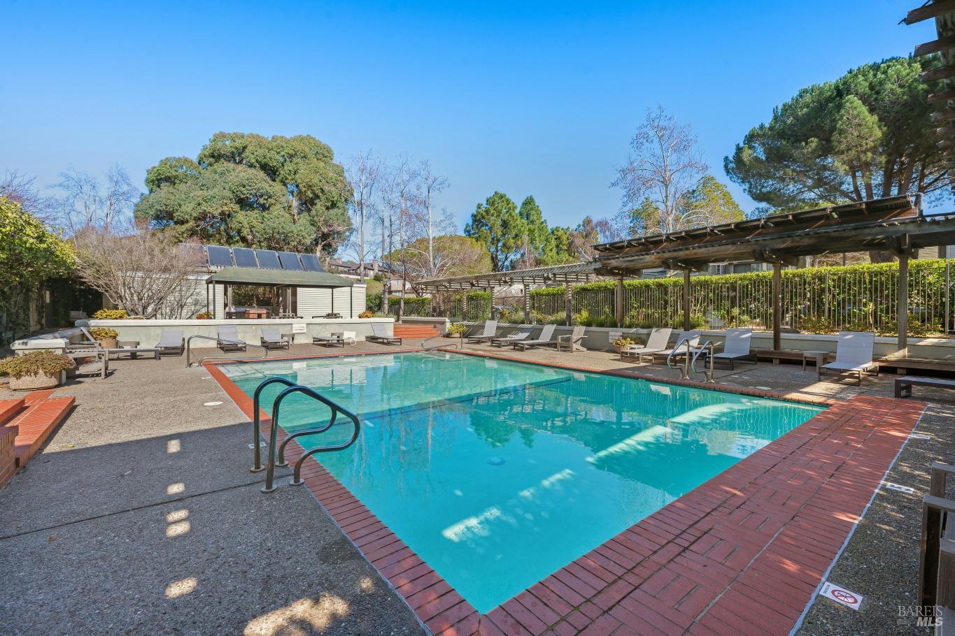 11 Eucalyptus Knoll Street