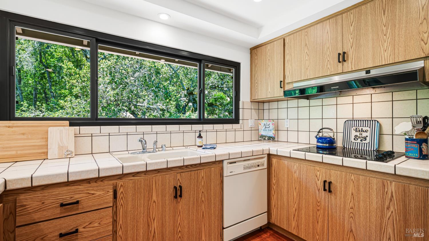 107 Rollingwood Drive