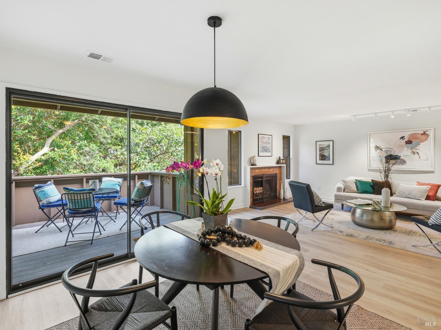 23 Oakcrest Drive