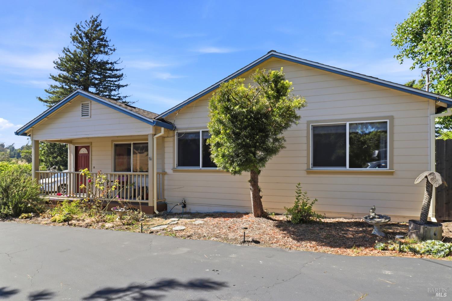 4270 Roblar Road photo 3