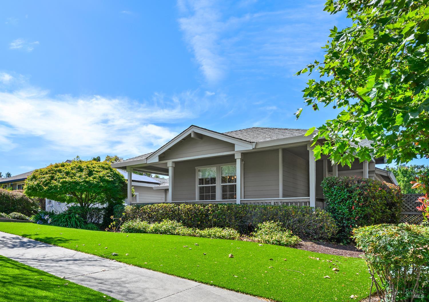 5696 Evening Way photo 2