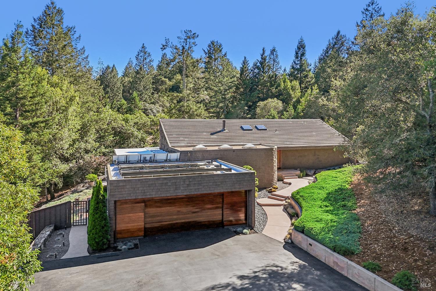 1408 Quail Court photo 2