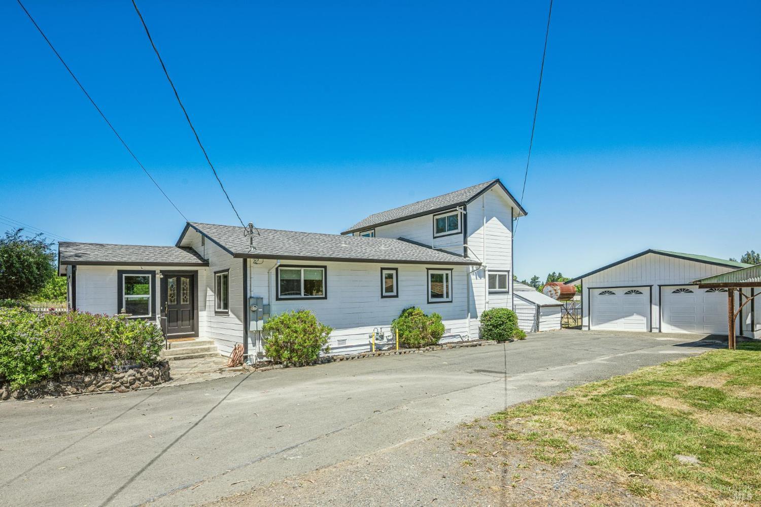 5370 Daywalt Lane photo 3