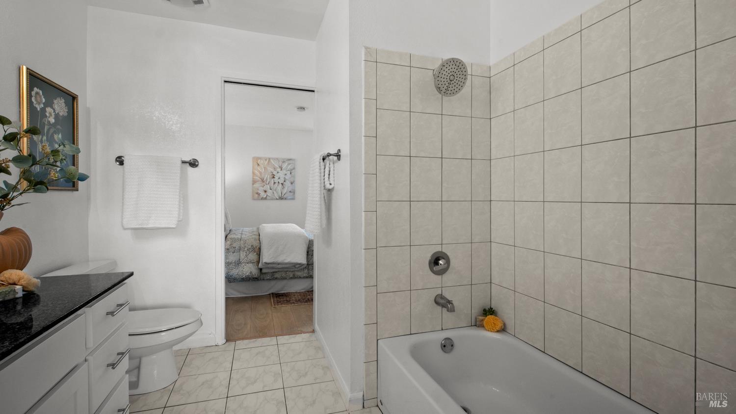 100 Marin Center Drive Unit: #5
