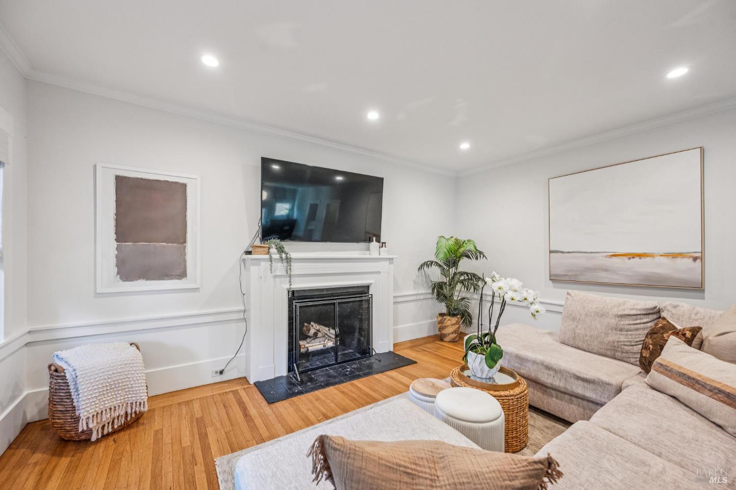 30 Karl Avenue