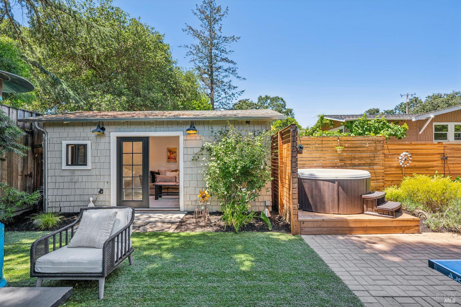 30 Karl Avenue