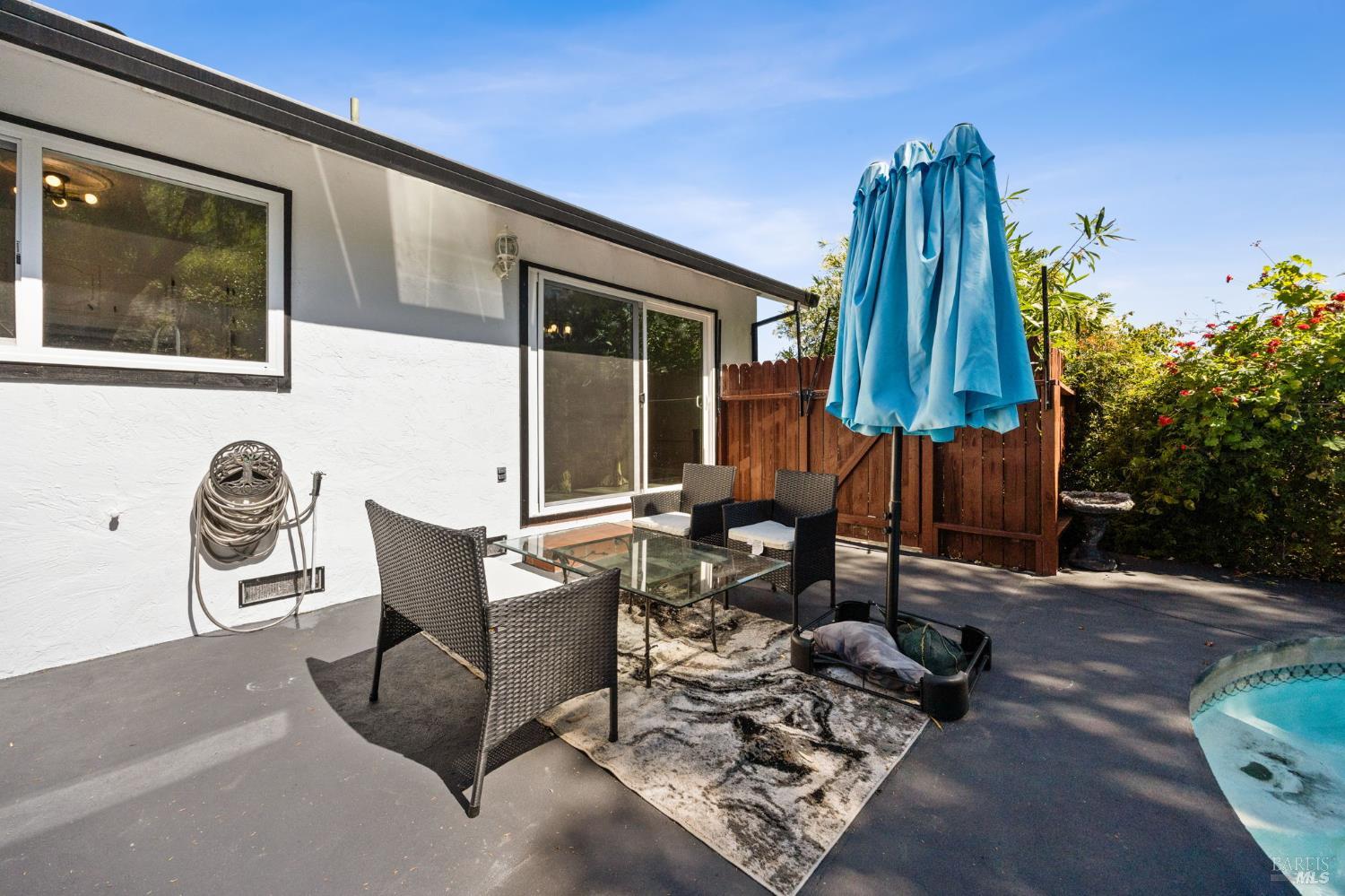 823 Tamarack Drive