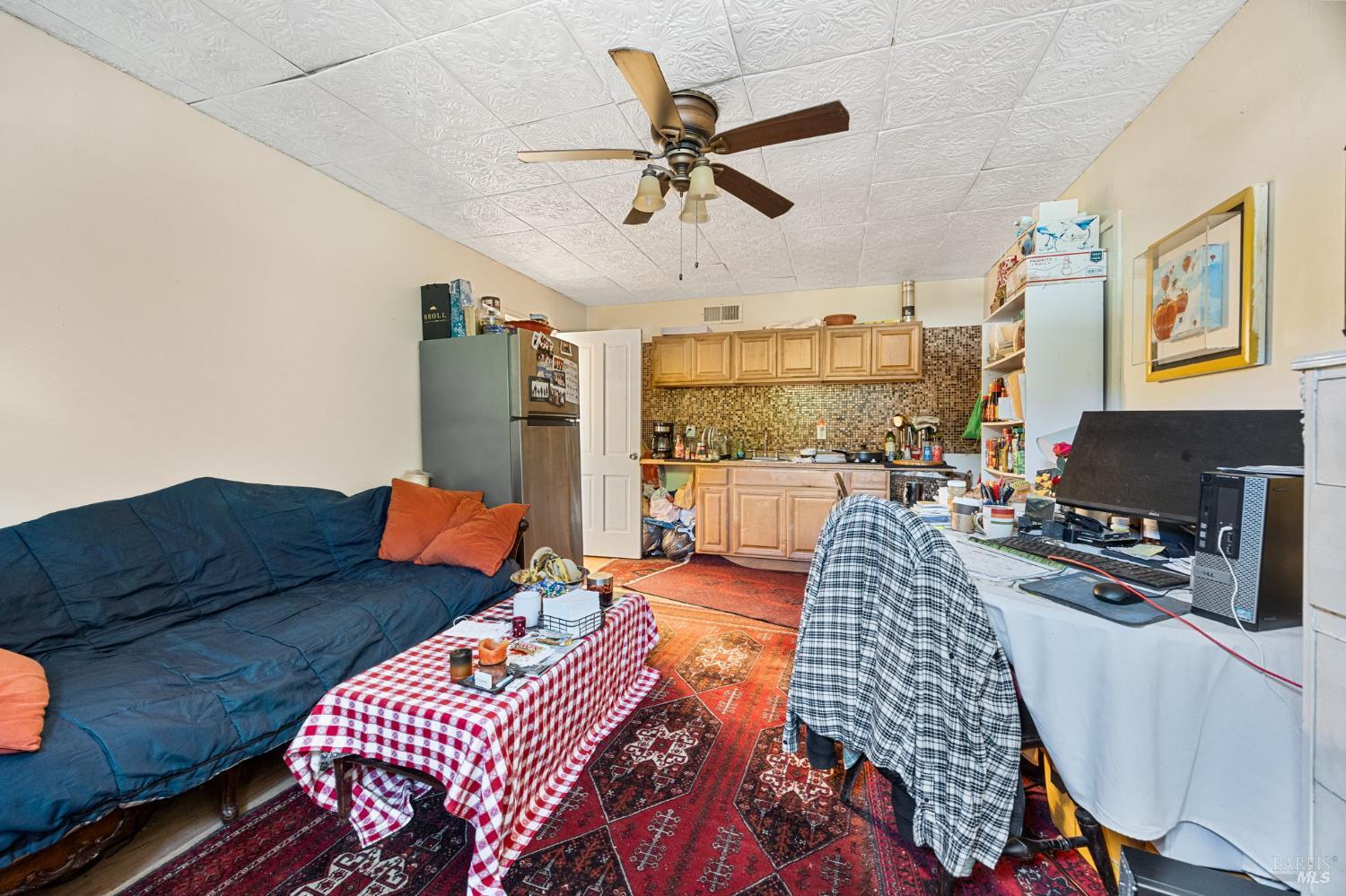 823 Tamarack Drive