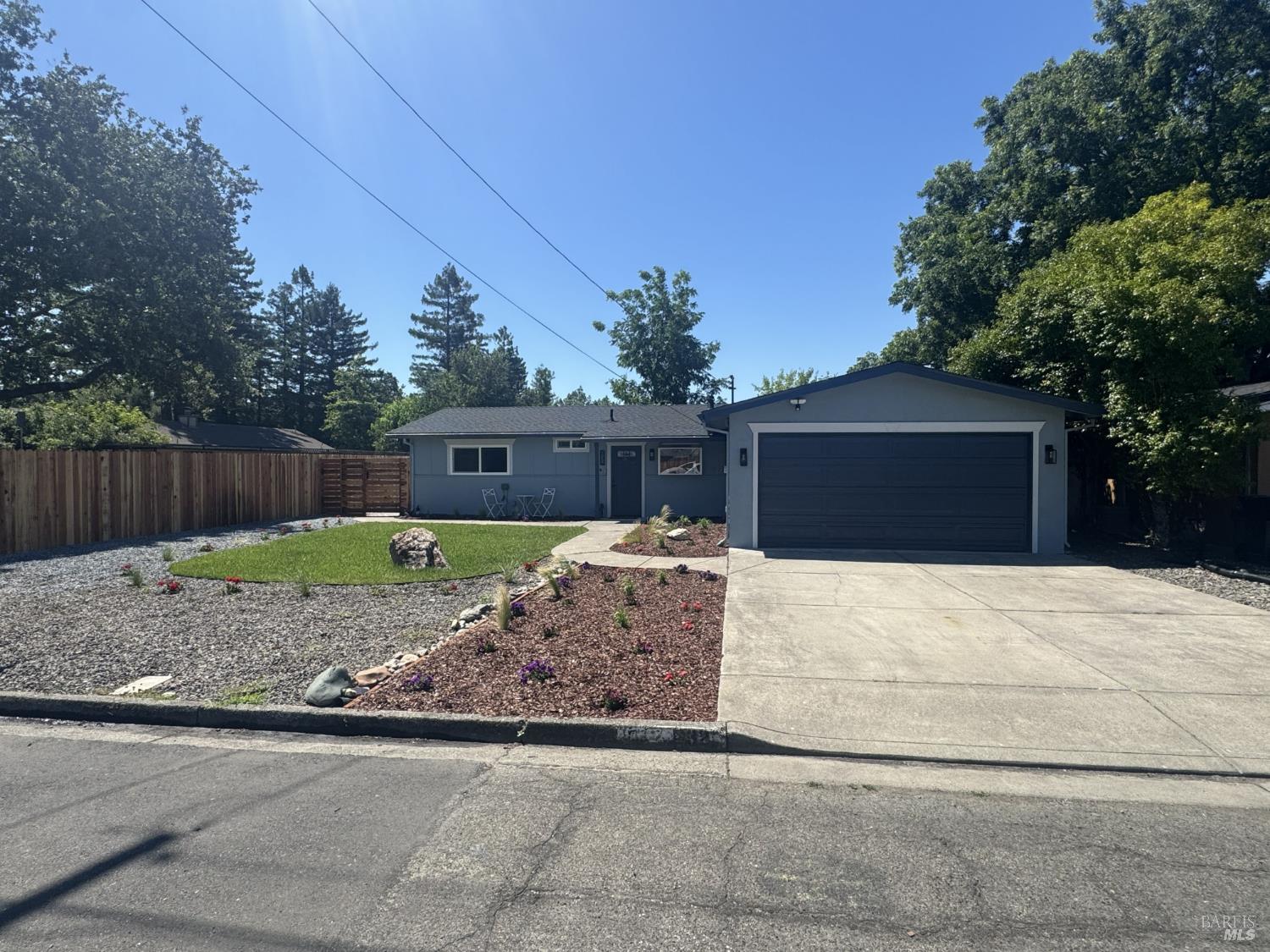 832 Murray Drive
