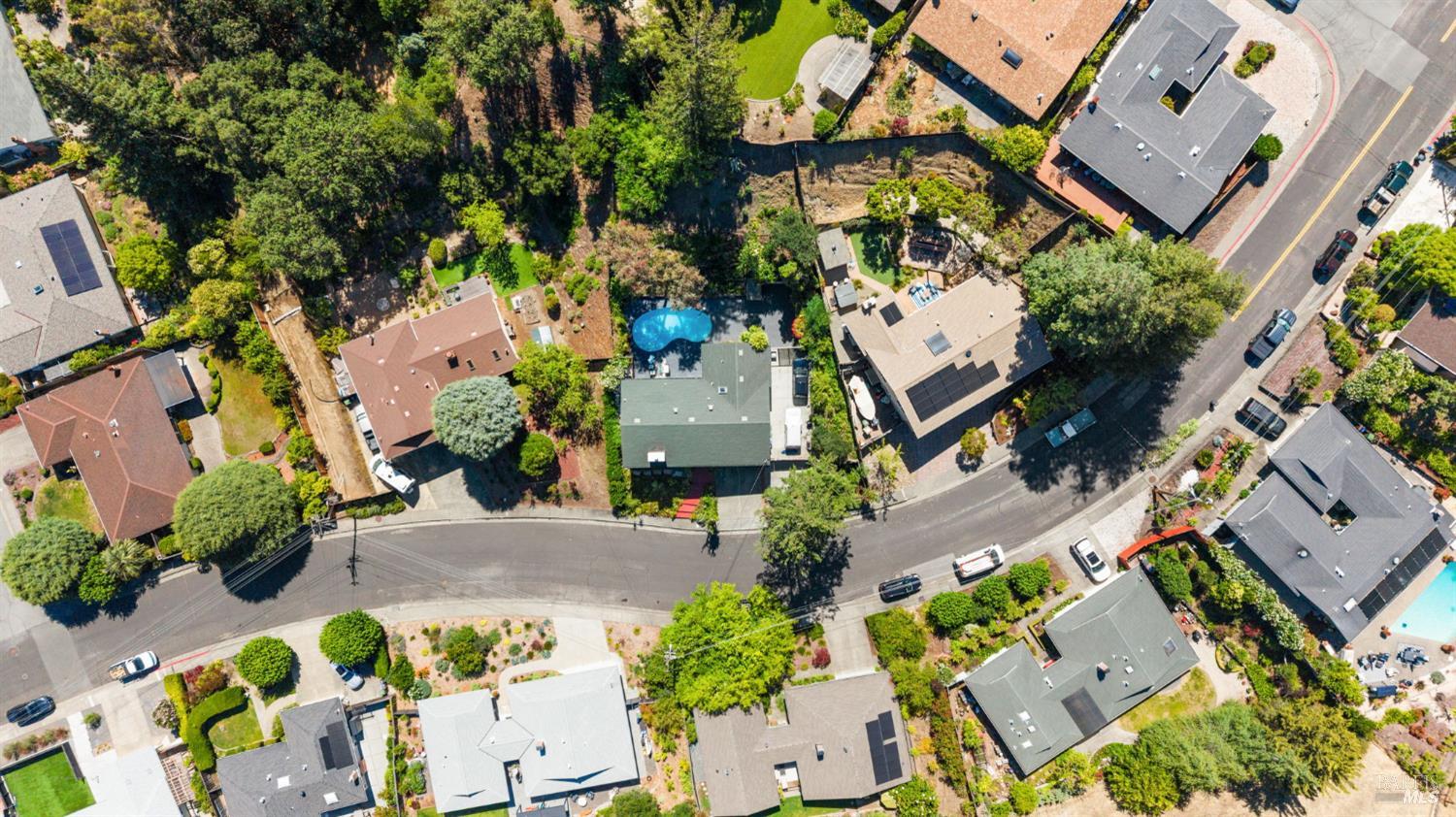 823 Tamarack Drive