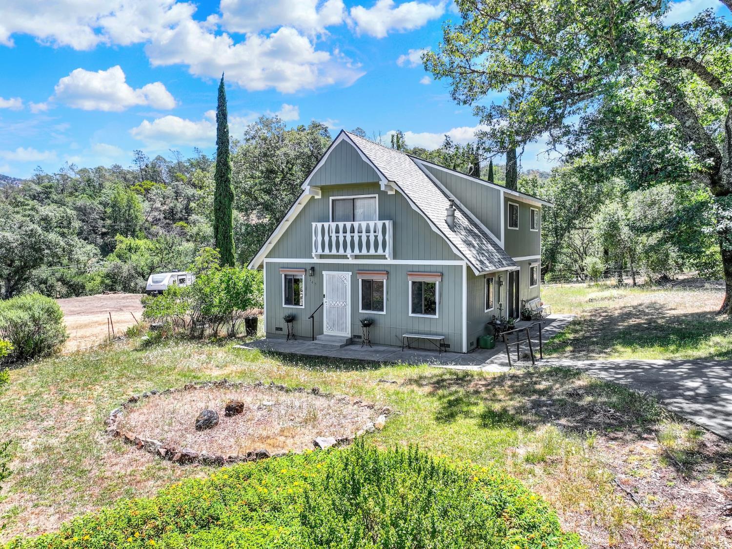 165 Country Club Lane