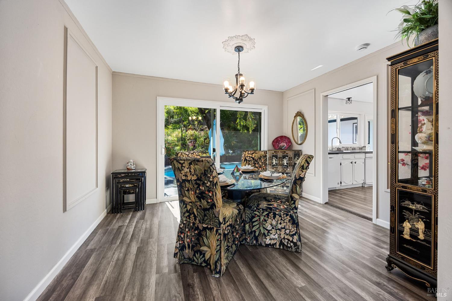 823 Tamarack Drive