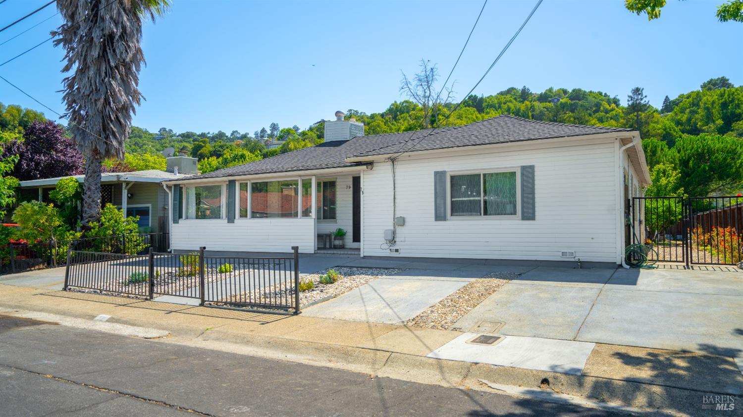 79 Billou Street