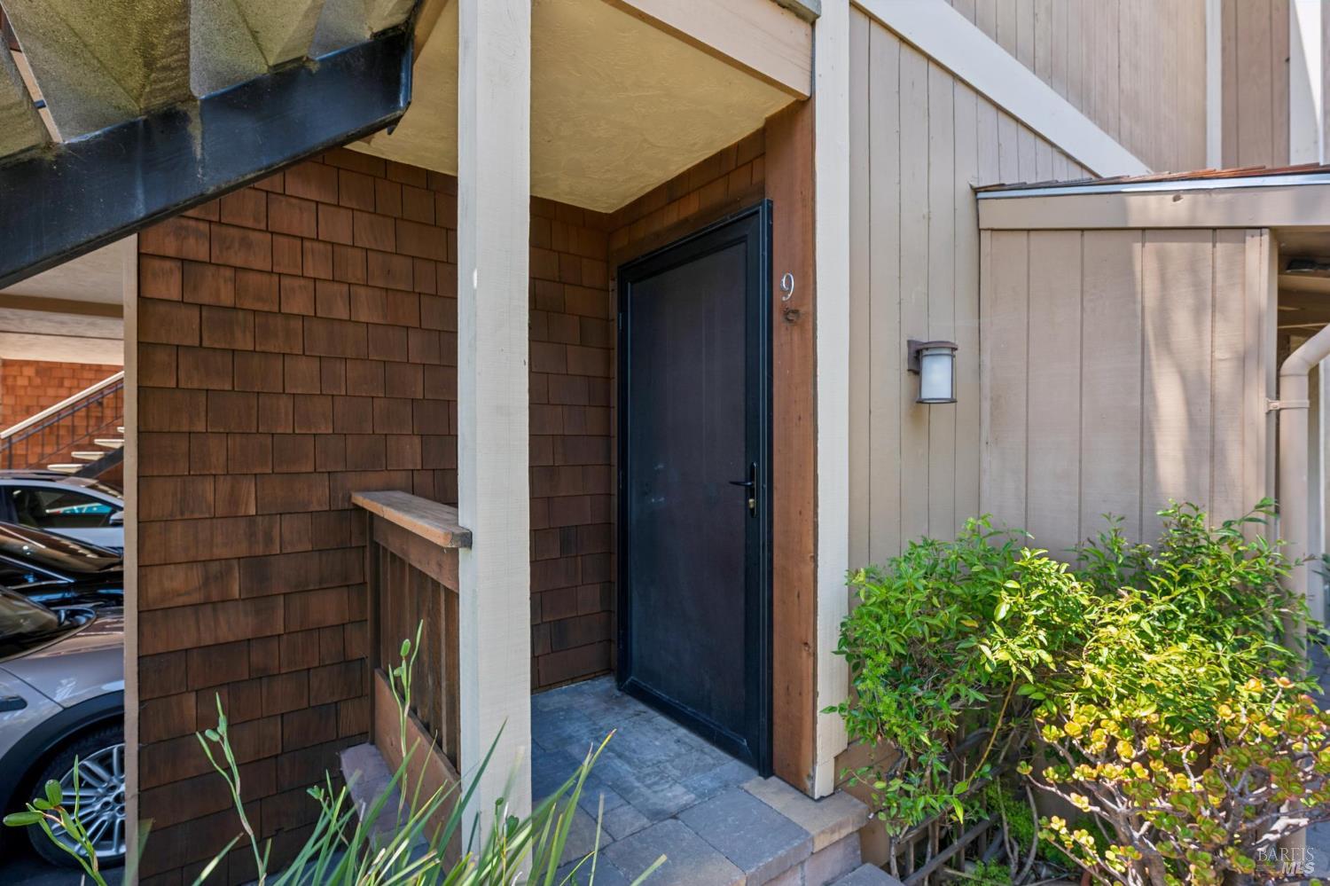 490 Canal Street Unit: #4