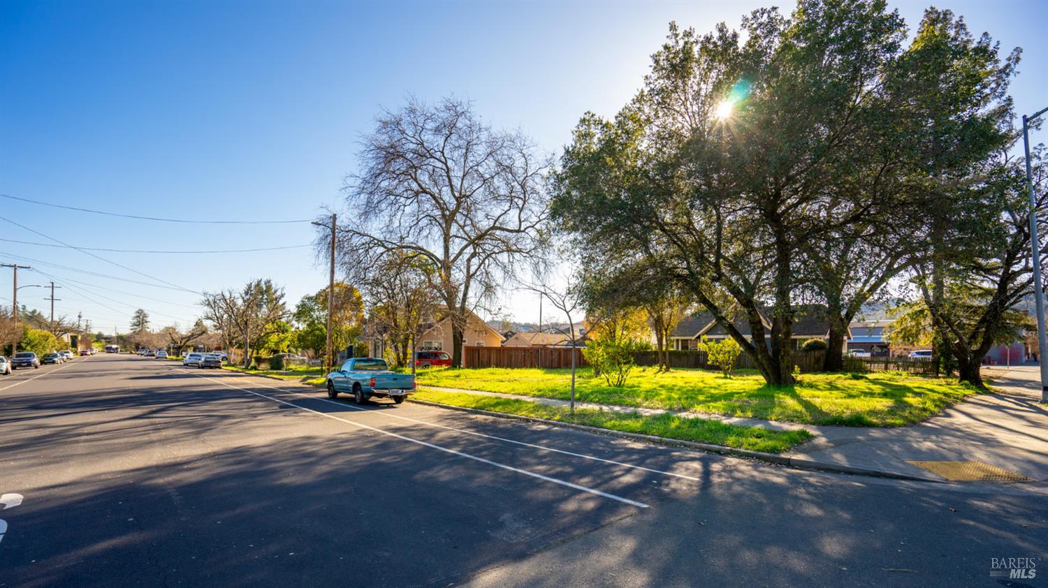 209 E 1st Street