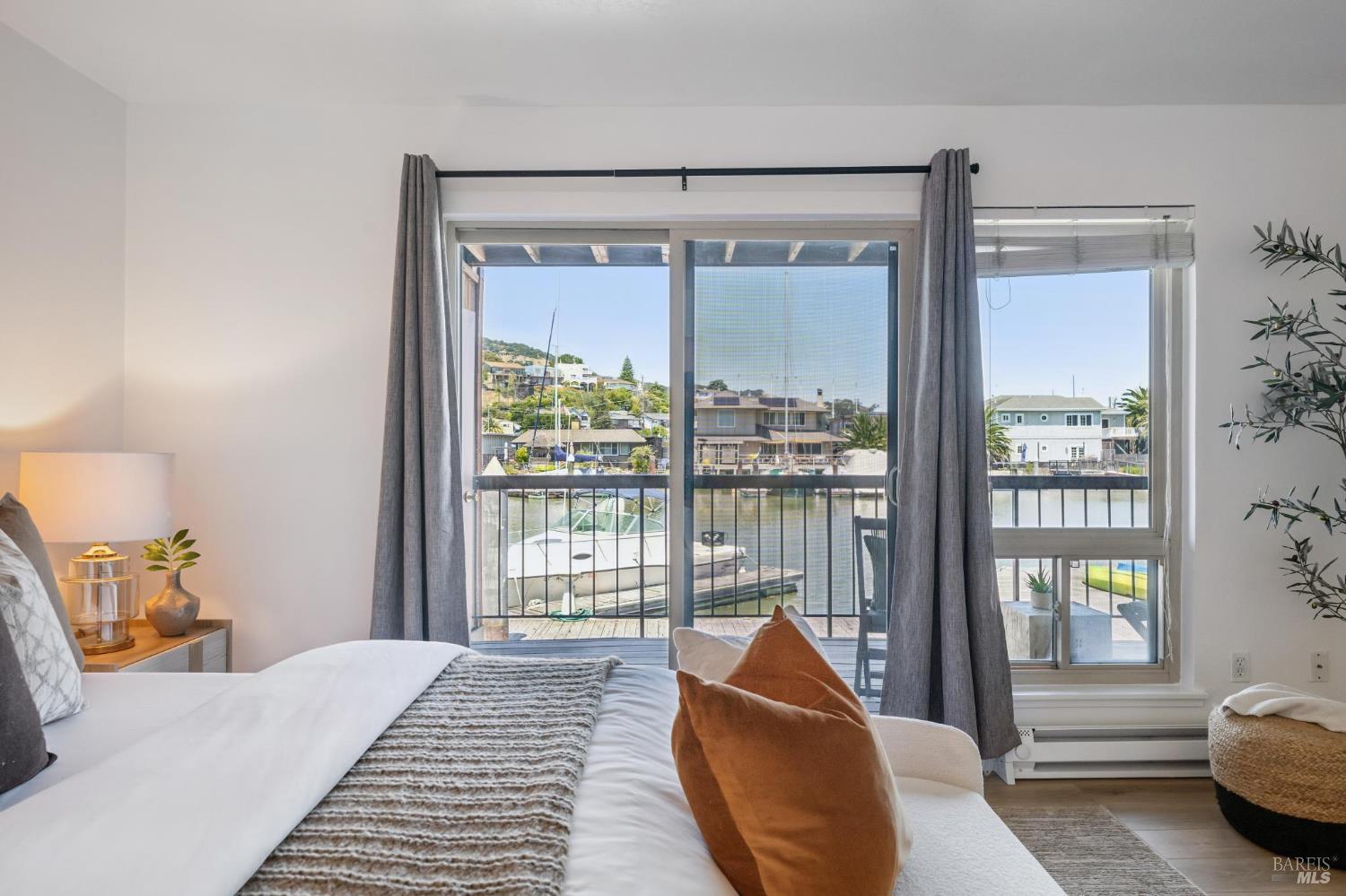 490 Canal Street Unit: #4