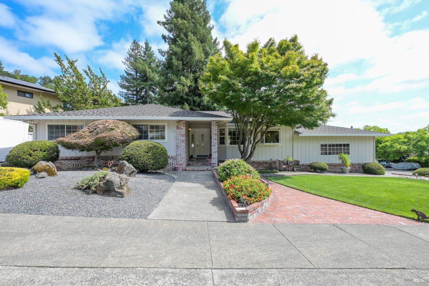 2040 Parrish Drive