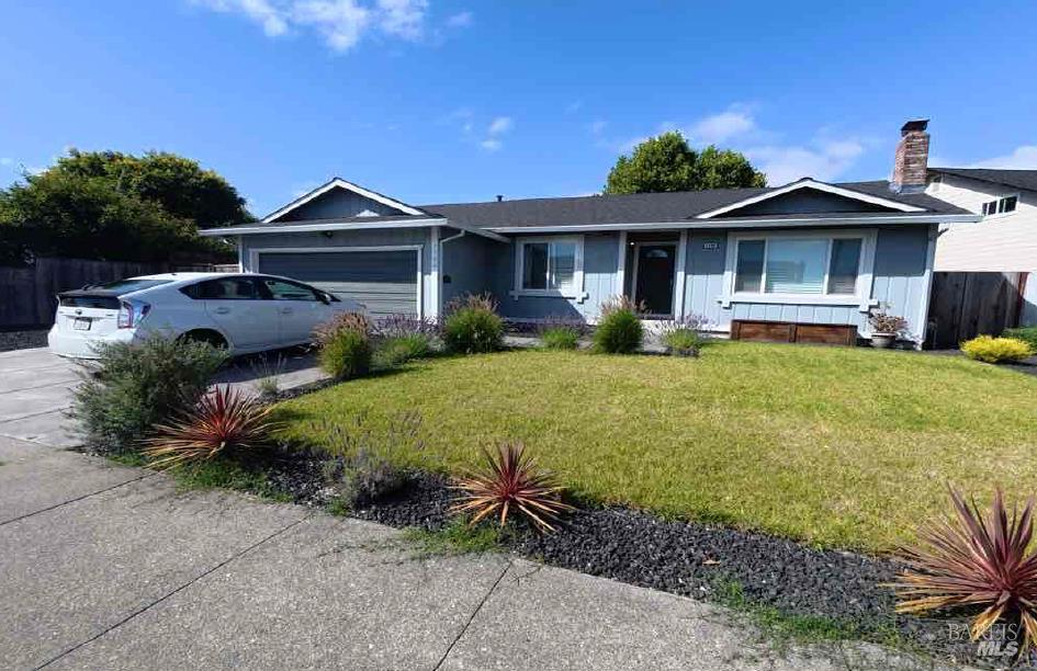 1120 Santa Clara Lane