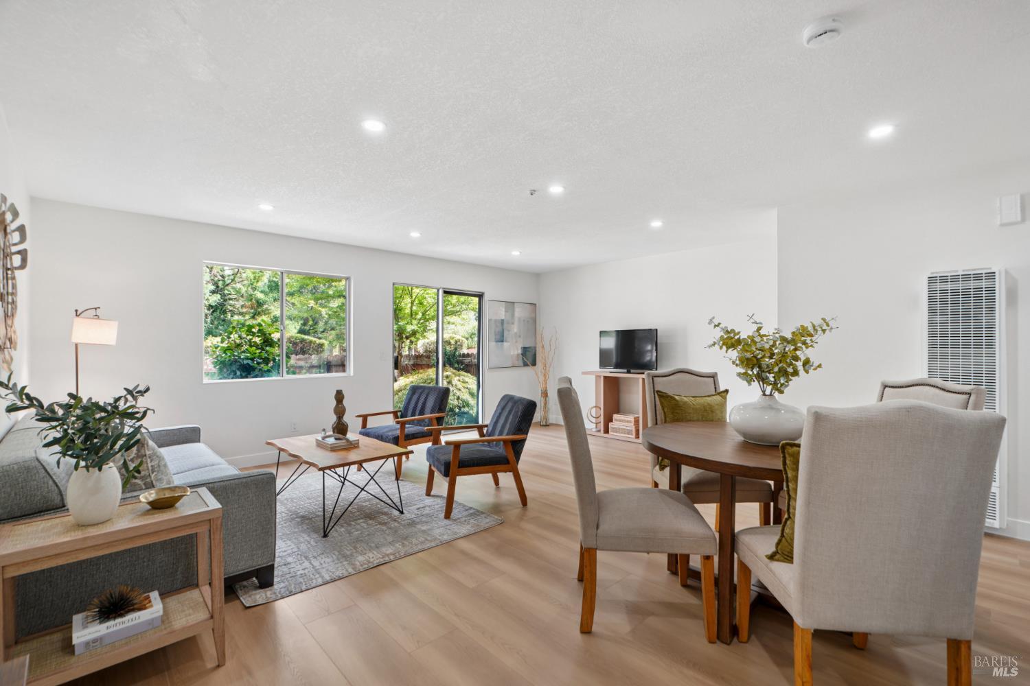522 Santa Alicia Drive