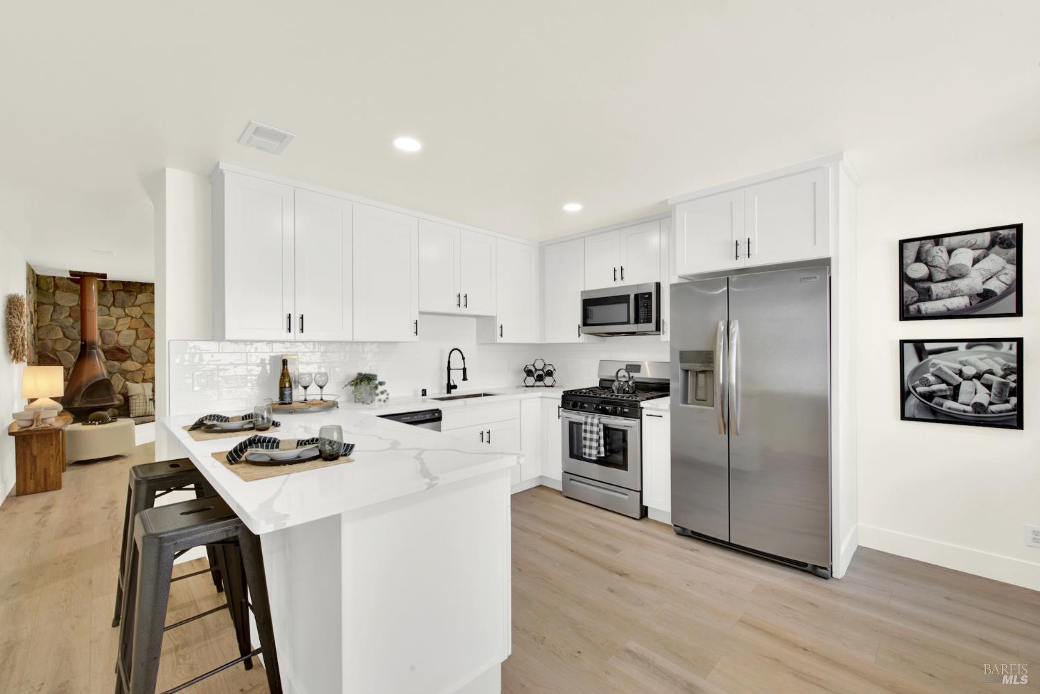 3141 Valley Wood Lane photo 3