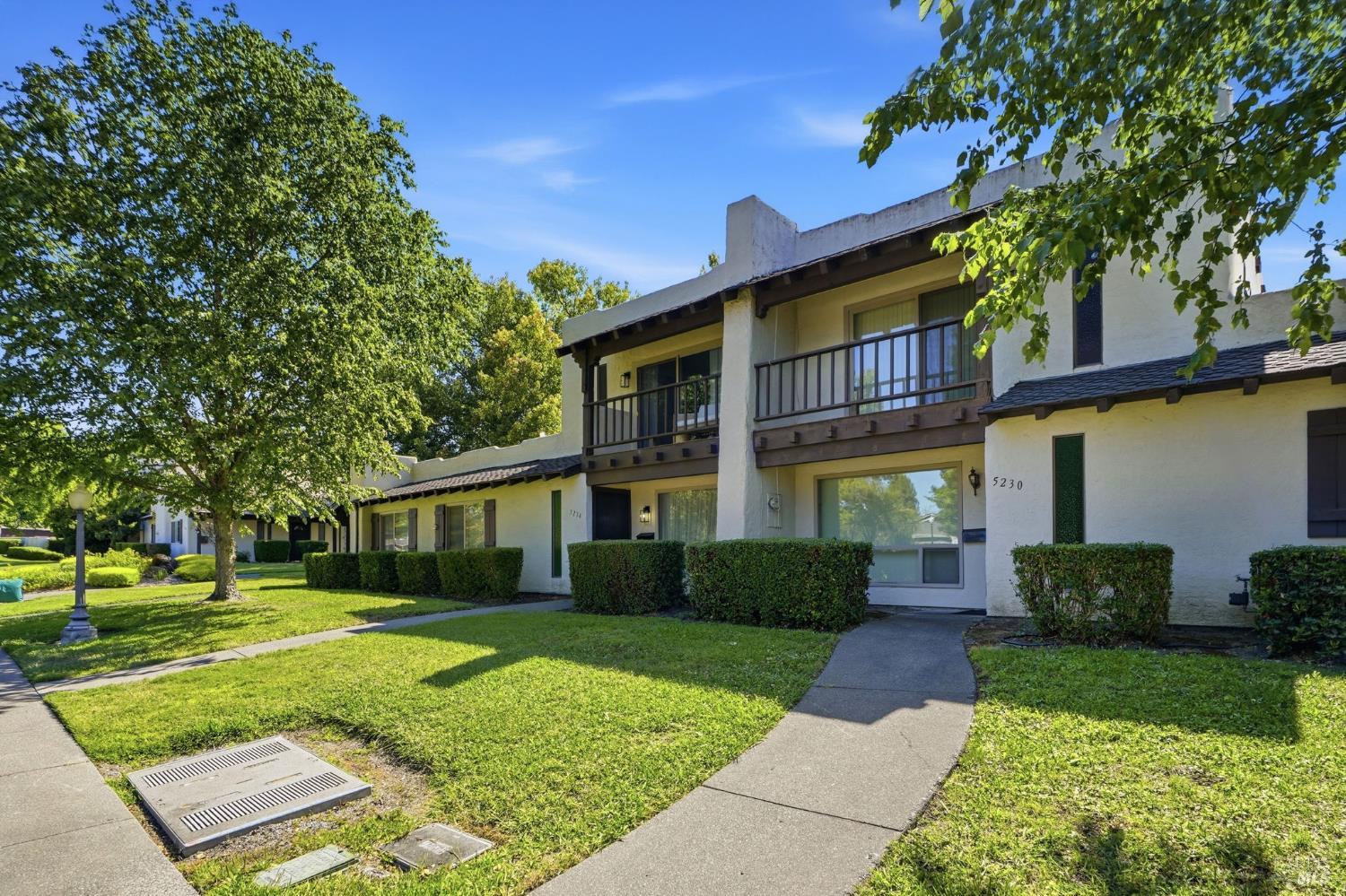 5234 El Mercado Parkway photo 3