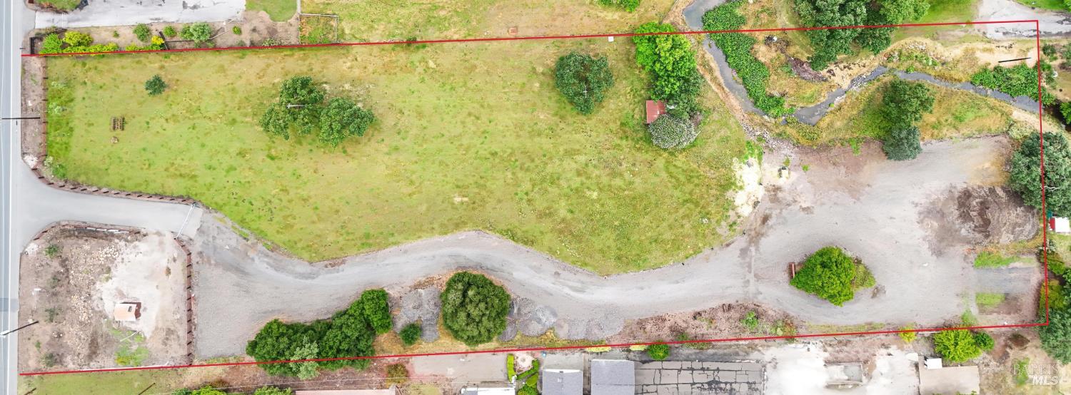 18775 Arnold Drive photo 3