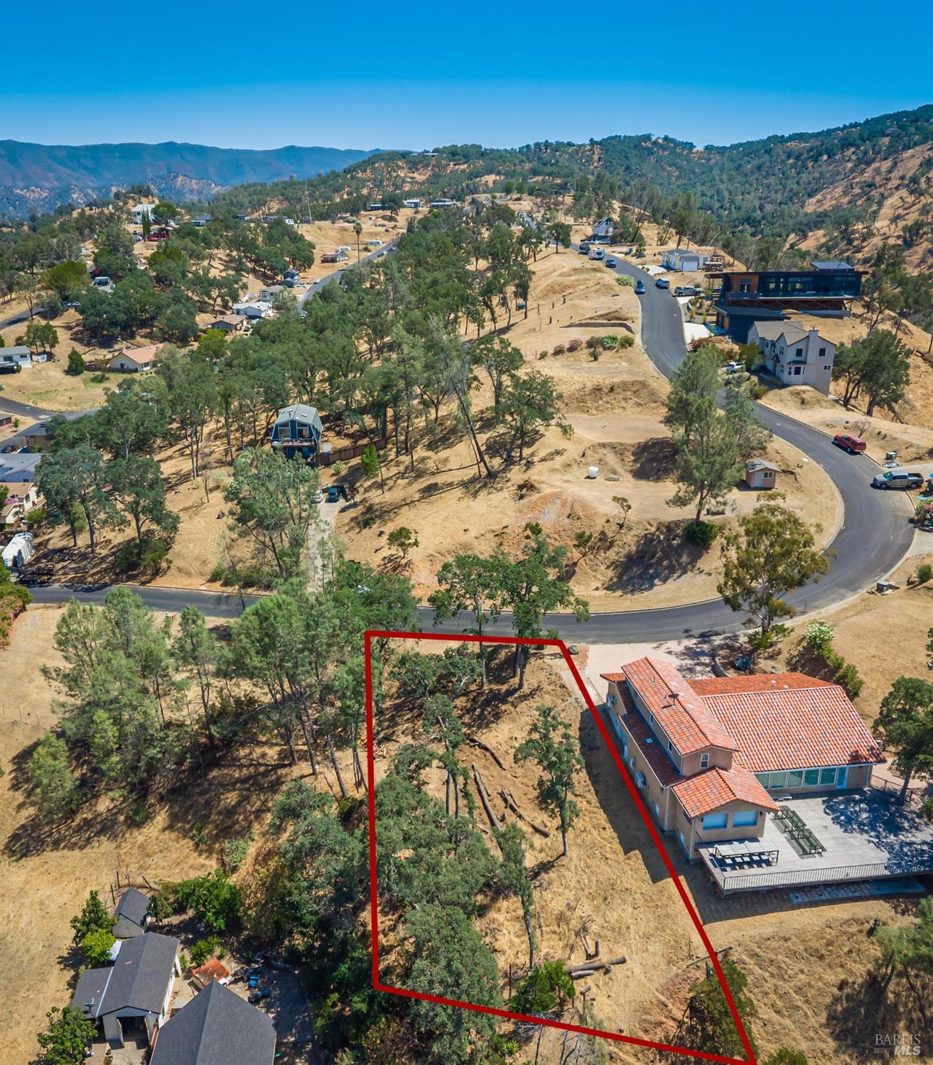 1009 Westridge Drive photo 3