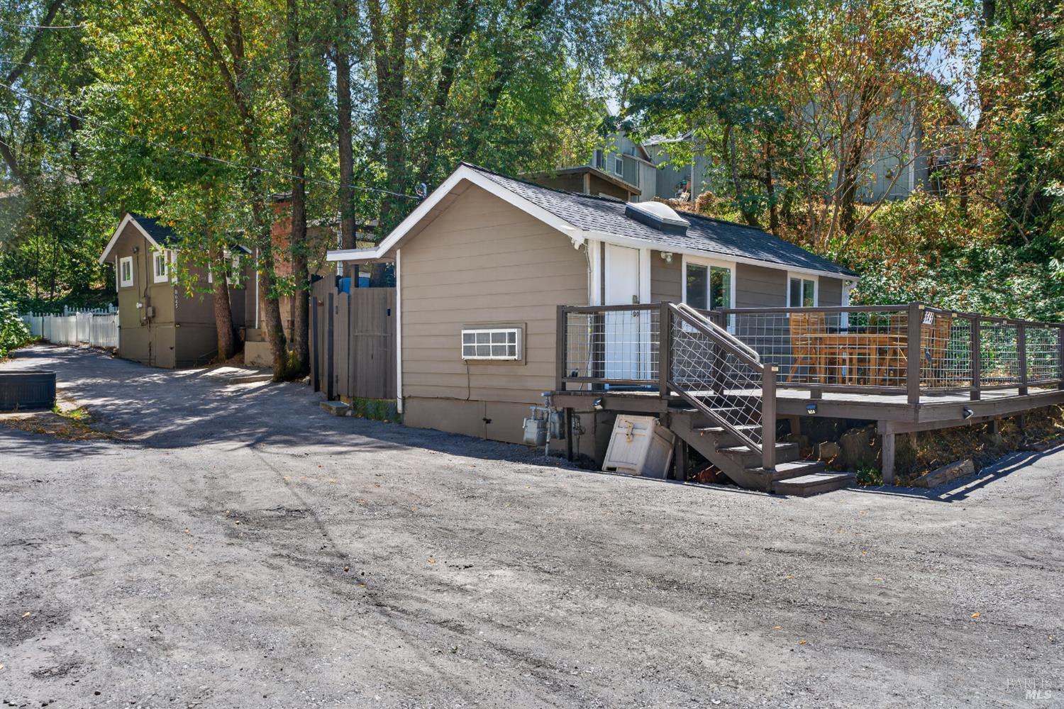 8645 Mirabel Road photo 3